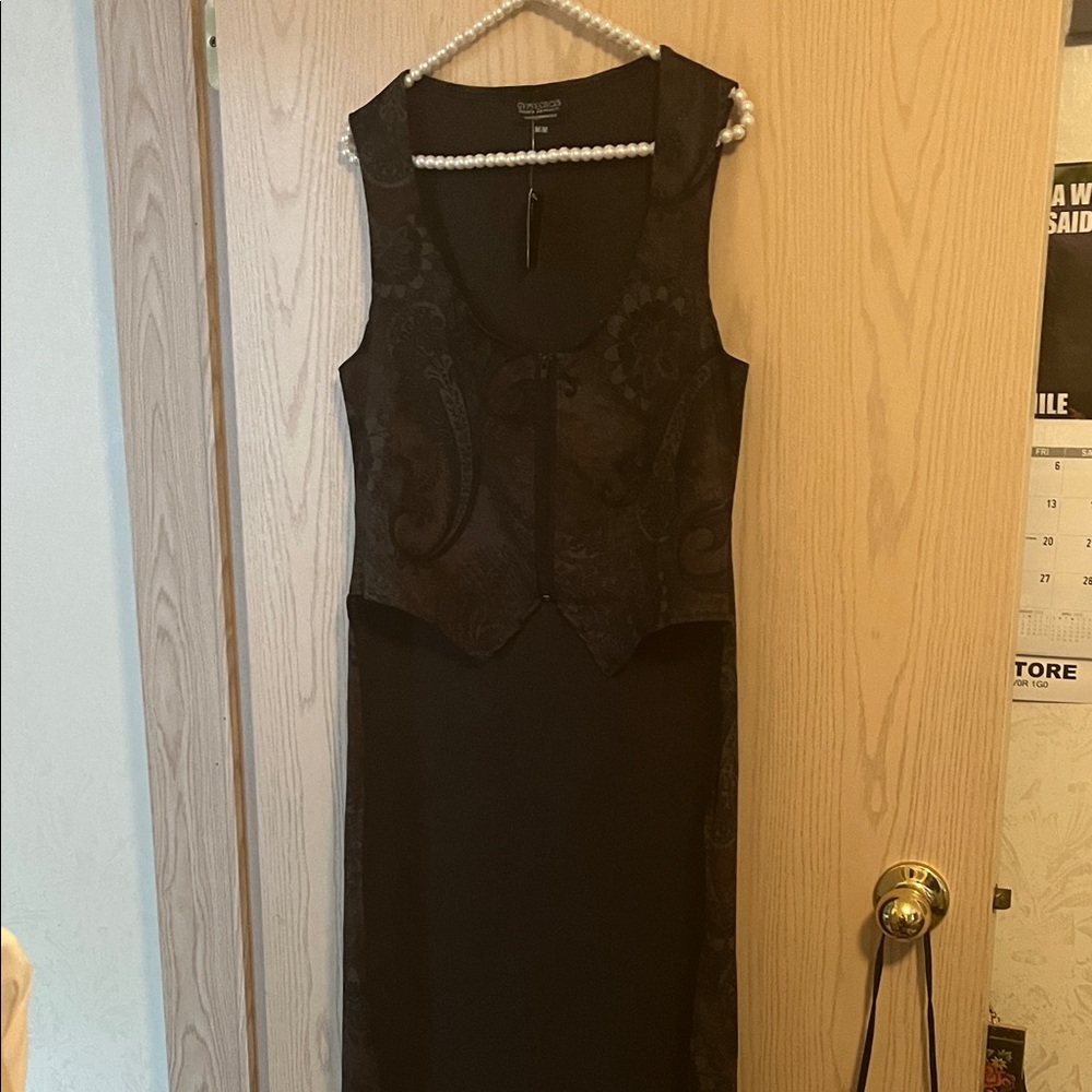Lotus Over Bust  Tail Coat